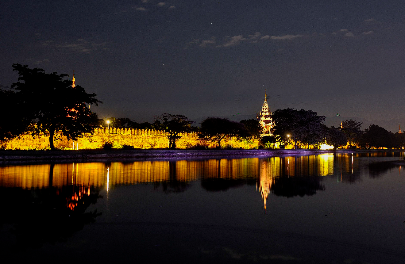 The Mandalay Palace Keindahan Arsitektur Dan Warisan Sejarah Di Myanmar